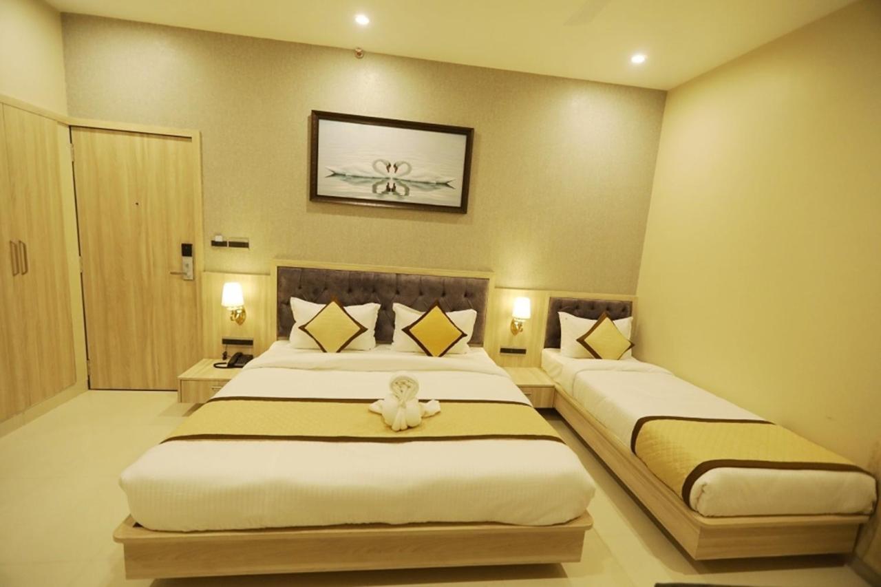 Pine Regency - Aravali'S Peak View Hotell Udaipur Eksteriør bilde